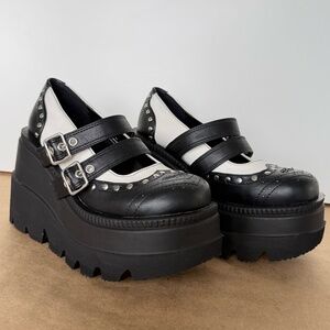 Demonia Shaker-27 Maryjanes